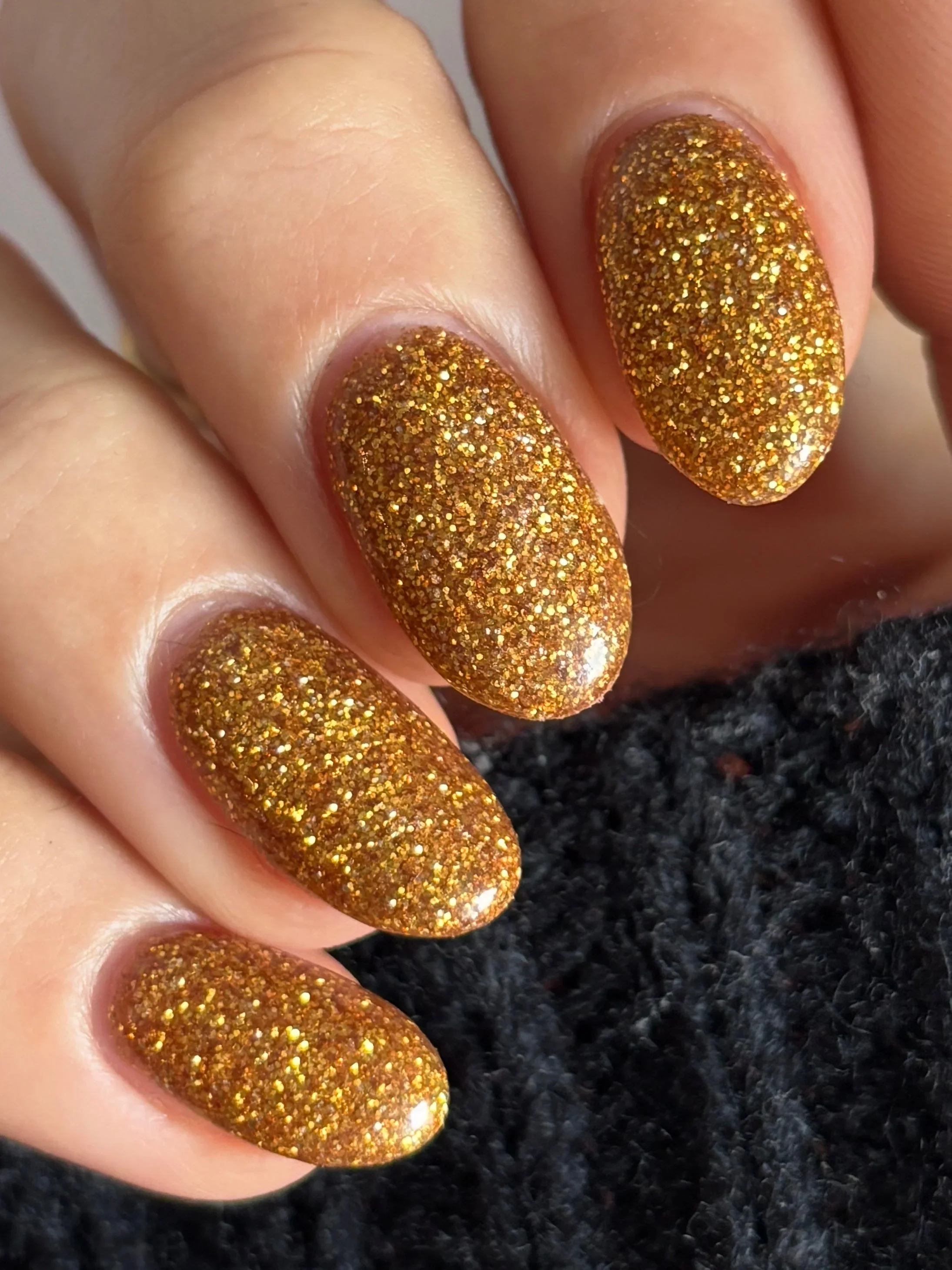 Bright Gold Dipping Powder - Image 3