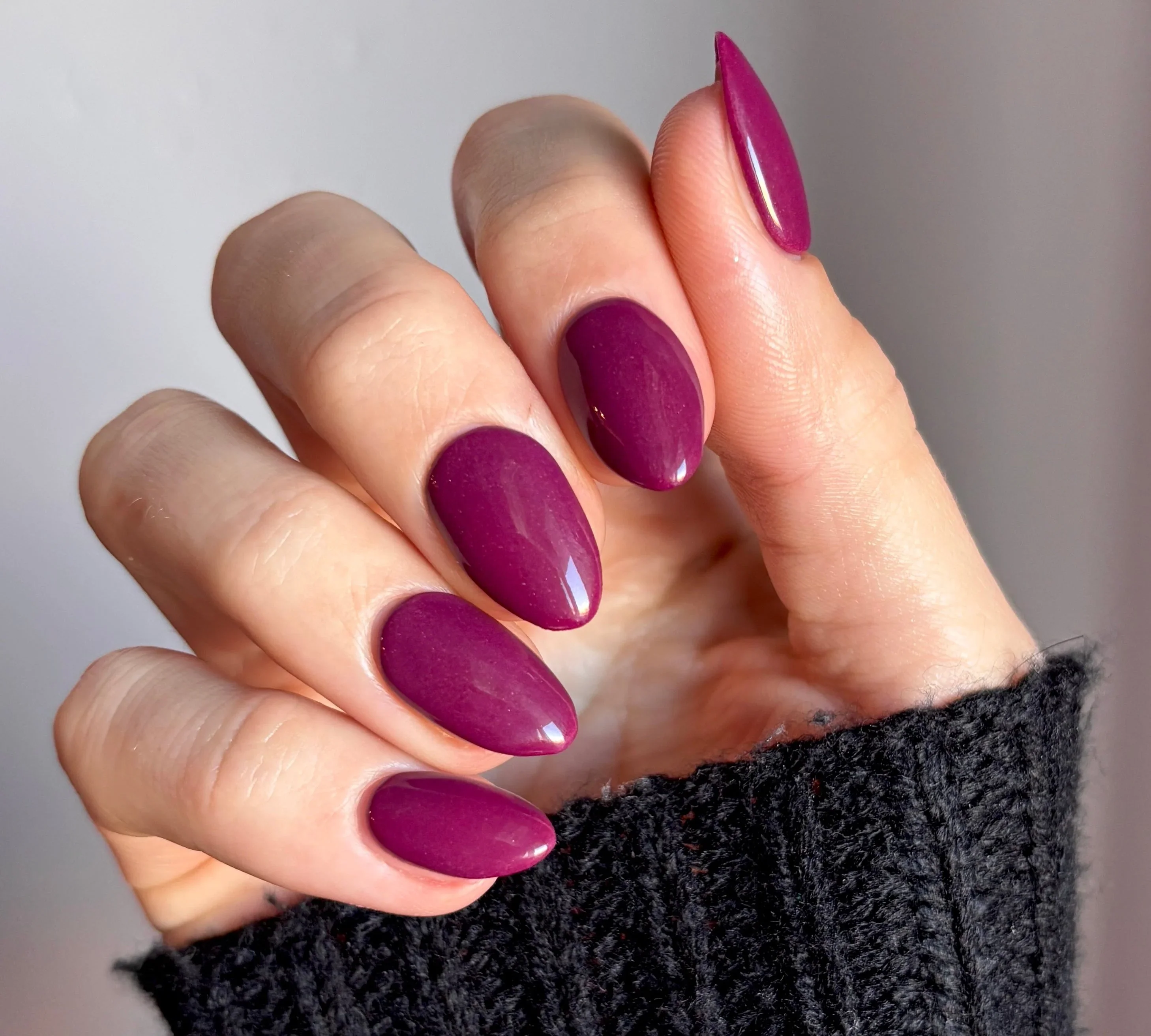 Dark Reddish Purple Dipping Powder - Image 4