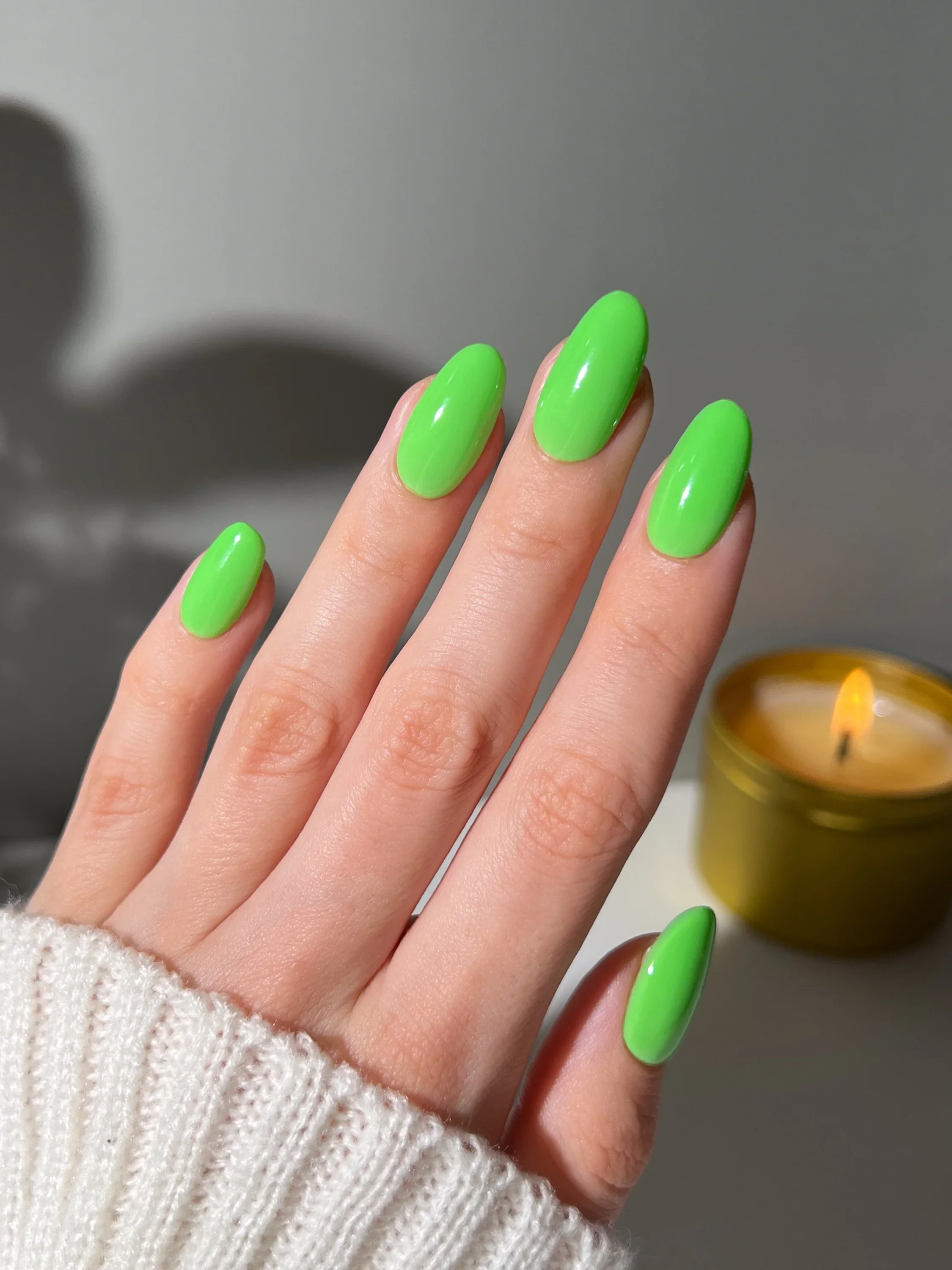 Green Light Dipping Powder - Image 4