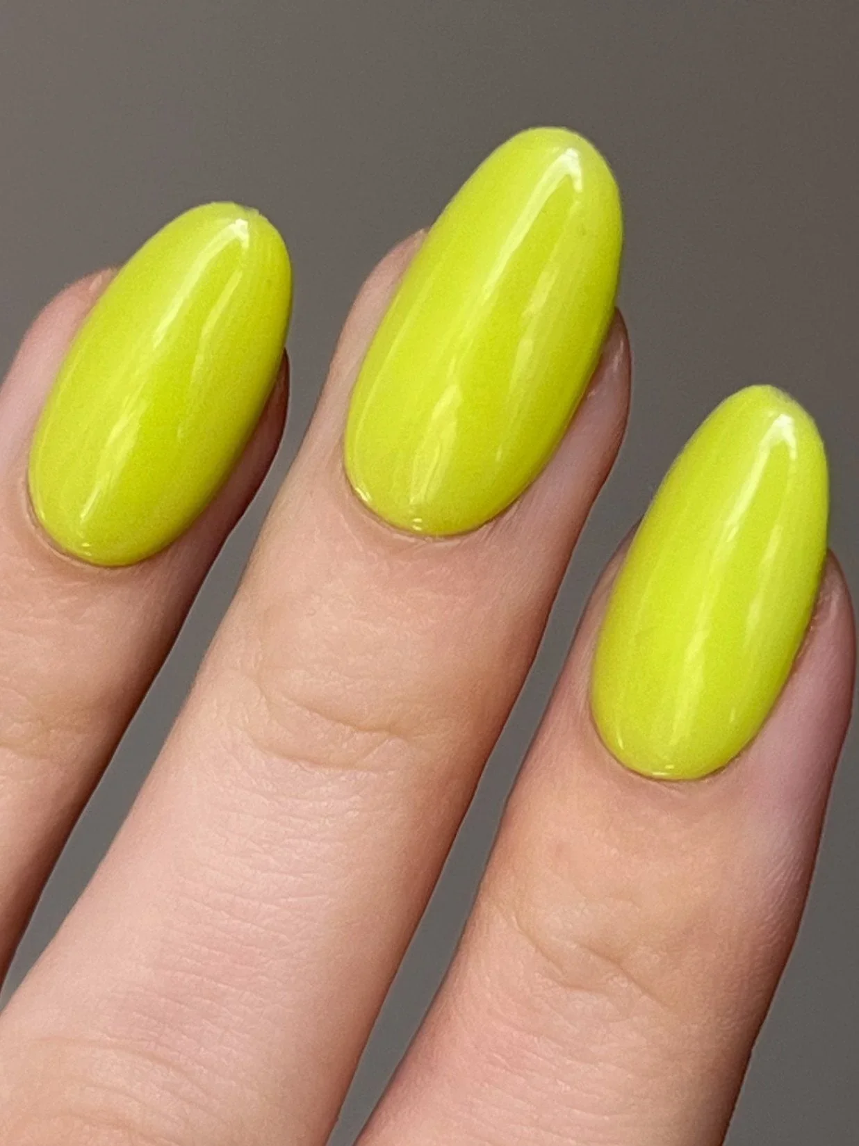 Neon Yellow Dipping Powder - Image 3