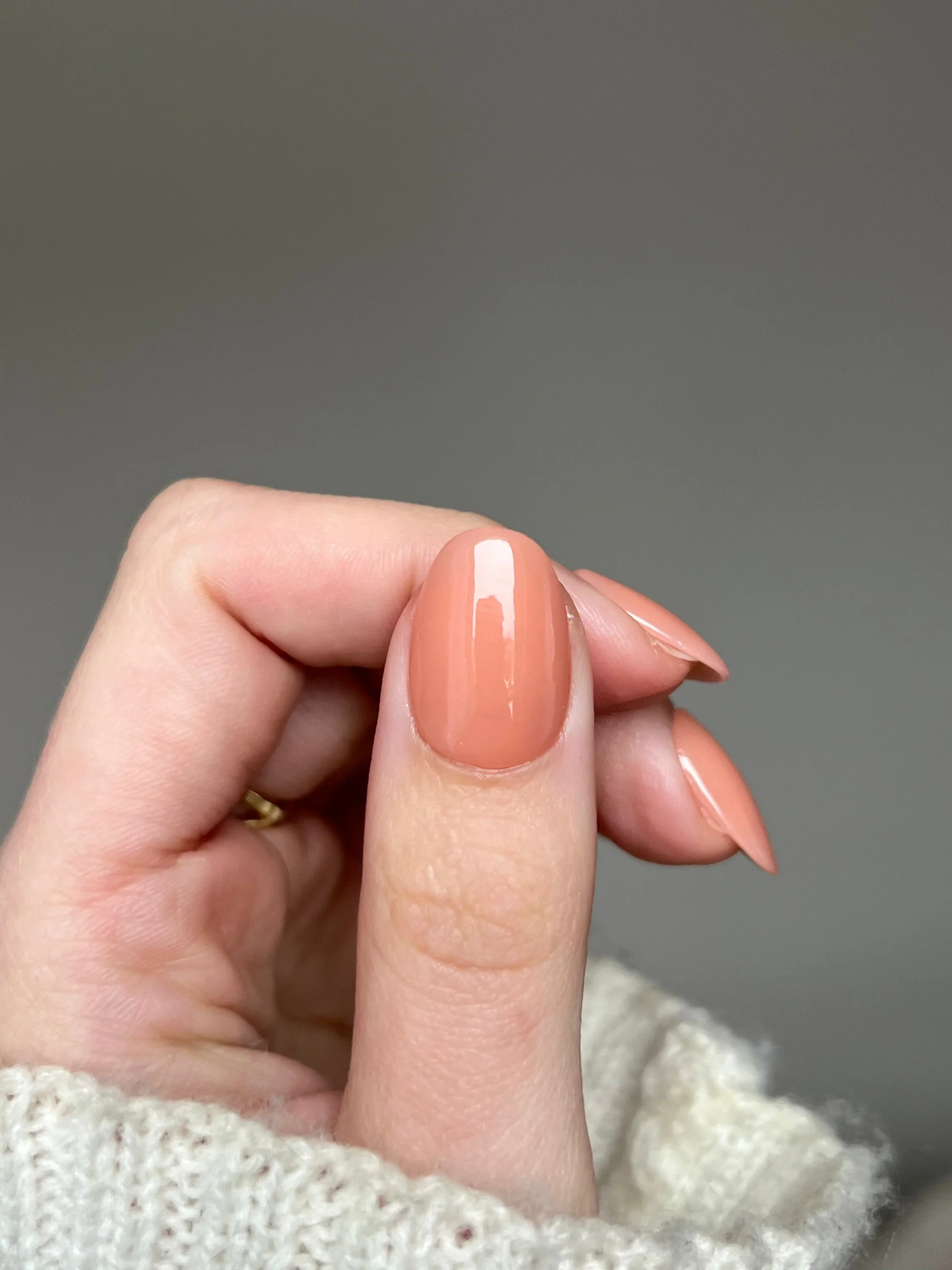 Limited Edition 8 - Peachy Nude Dipping Powder - Image 8