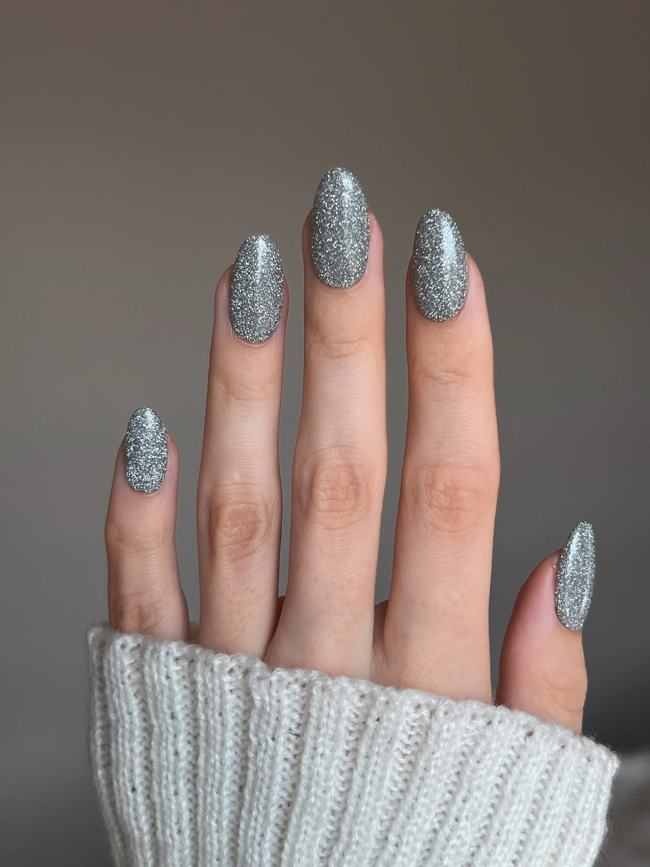 Limited Edition 2 - Reflective Diamond Dipping Powder - Image 3