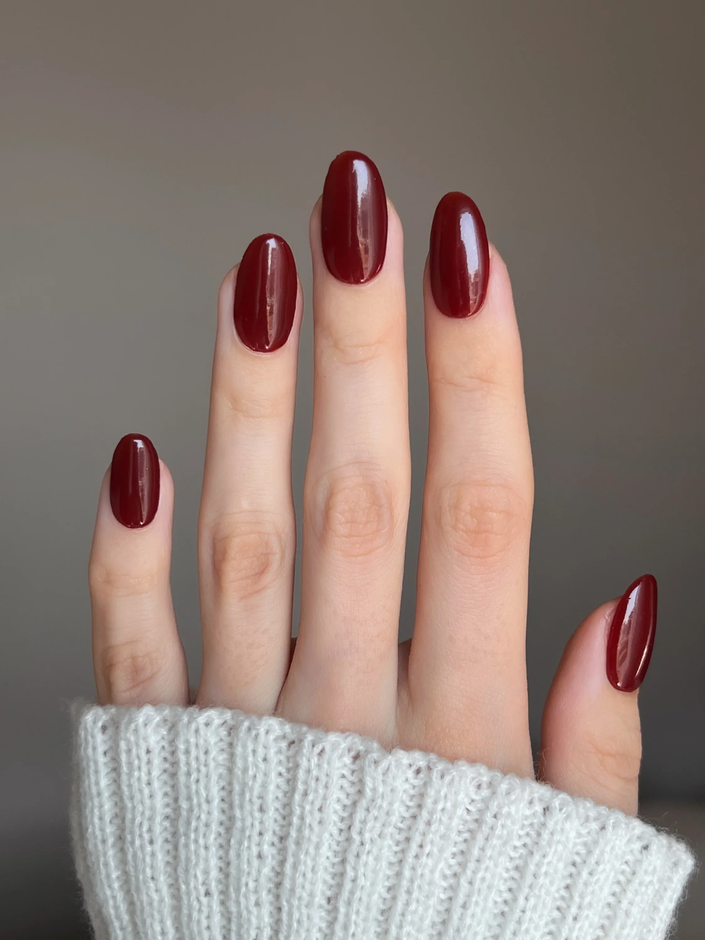 Rogue Red Dipping Powder - Image 5