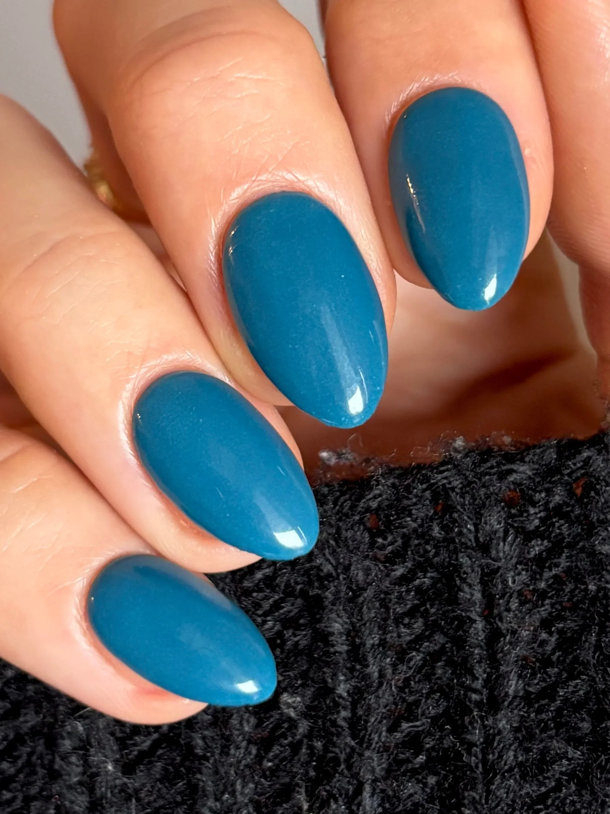 Sweater Weather Dipping Powder - Image 3
